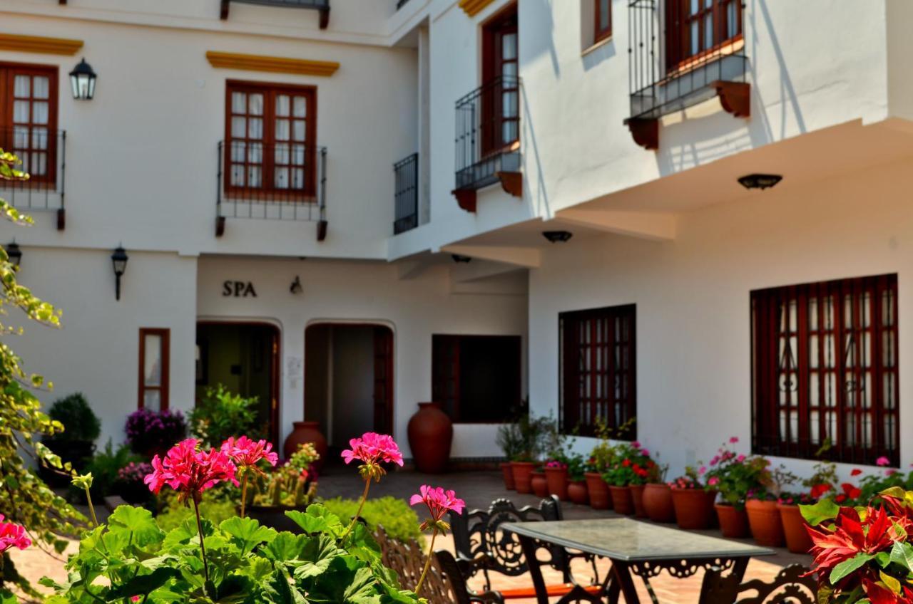 Hotel Asturias Cafayate Kültér fotó