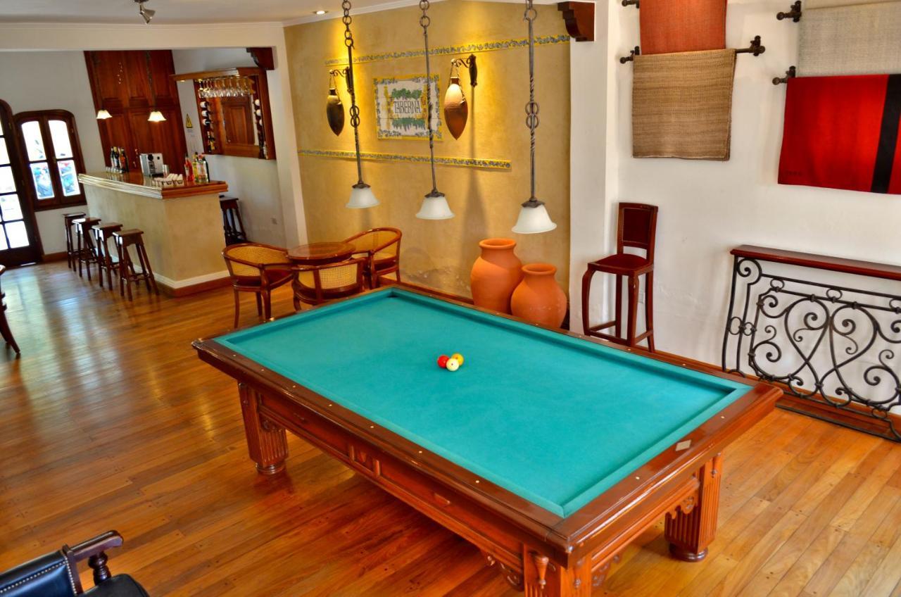 Hotel Asturias Cafayate Kültér fotó